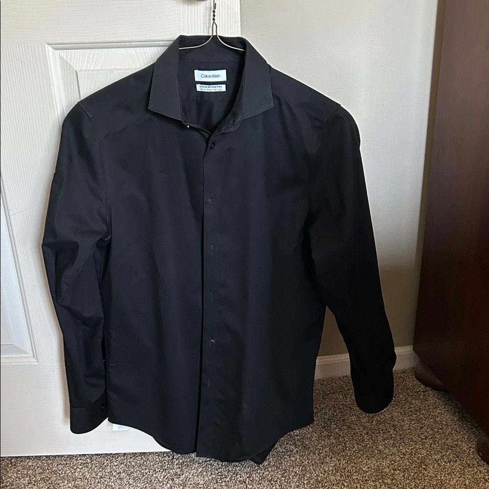 Calvin Klein Men's Classic Black Dress Shirt